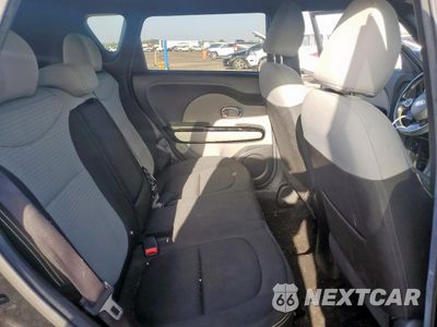 Zdjęcie 10 z 12 samochodu: 2015 KIA SOUL + VIN:KNDJP3A56F7197963 - miniatura