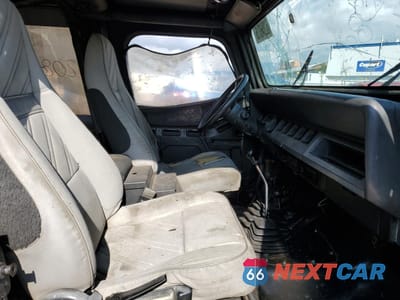 Zdjęcie 10 z 12 samochodu: 1992 JEEP WRANGLER / YJ RENEGADE VIN:2J4FY69S4NJ550950 - miniatura