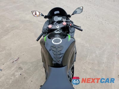 Zdjęcie 6 z 9 samochodu: 2016 KAWASAKI ZX636 E VIN:JKBZXJE18GA020372 - miniatura