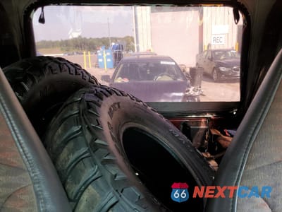 Zdjęcie 10 z 13 samochodu: 1997 JEEP WRANGLER / TJ SE VIN:1J4FY29P2VP412816 - miniatura