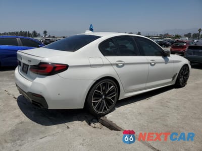 Trzecie zdjęcie samochodu z tyłu: 2023 BMW M550XI VIN:WBA13BK05PCM72950 - miniatura