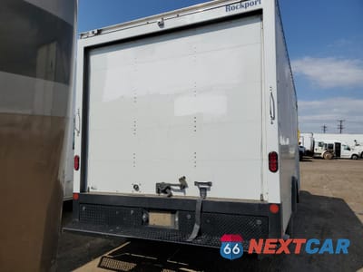 Zdjęcie 6 z 13 samochodu: 2022 CHEVROLET EXPRESS G3500 VIN:1HA3GTC73NN006688 - miniatura