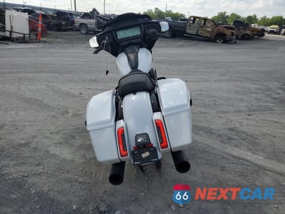Czwarte zdjęcie samochodu z boku: 2024 HARLEY-DAVIDSON FLHX VIN:1HD1KB711RB628500 - miniatura