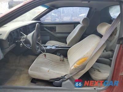 Zdjęcie 7 z 12 samochodu: 1989 PONTIAC FIREBIRD VIN:1G2FS21E5K1121277 - miniatura