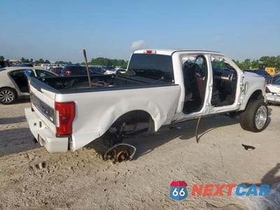 Trzecie zdjęcie samochodu z tyłu: 2017 FORD F250 SUPER DUTY VIN:1FT7W2BT8HED07169 - miniatura