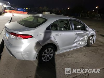 Trzecie zdjęcie samochodu z tyłu: 2020 TOYOTA COROLLA LE VIN:JTDEPRAE8LJ081263 - miniatura