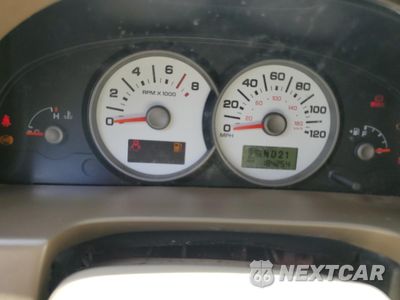 Zdjęcie 9 z 13 samochodu: 2005 FORD ESCAPE XLT VIN:1FMYU93135DA21694 - miniatura