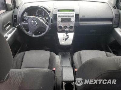 Zdjęcie 8 z 13 samochodu: 2006 MAZDA 5 VIN:JM1CR293960115975 - miniatura