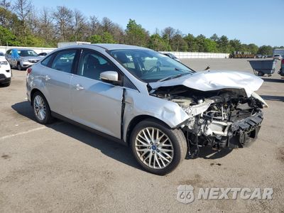 Czwarte zdjęcie samochodu z boku: 2012 FORD FOCUS SEL VIN:1FAHP3H22CL171685 - miniatura