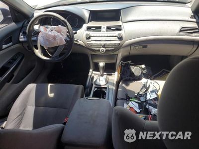 Zdjęcie 8 z 12 samochodu: 2012 HONDA ACCORD LX VIN:1HGCP2F30CA242762 - miniatura