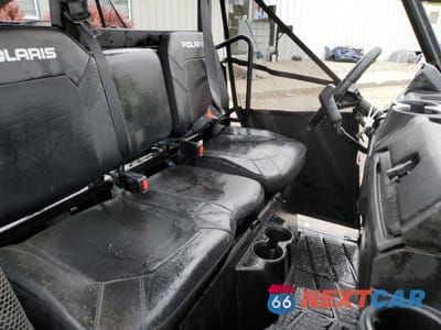 Piąte zdjęcie samochodu w środku: 2023 POLARIS RANGER CREW 1000 PREMIUM VIN:4XAT6E991P8027639 - miniatura