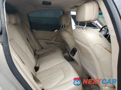 Zdjęcie 10 z 12 samochodu: 2014 MASERATI GHIBLI S VIN:ZAM57RTA8E1095303 - miniatura