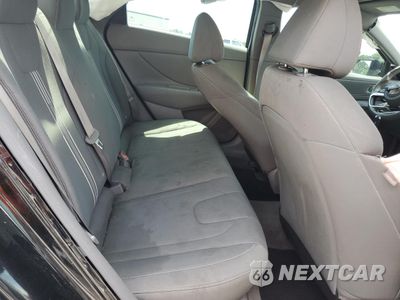 Zdjęcie 10 z 15 samochodu: 2023 HYUNDAI ELANTRA SEL VIN:KMHLS4AG2PU502212 - miniatura