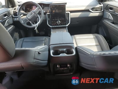 Zdjęcie 8 z 16 samochodu: 2025 GMC ACADIA DENALI VIN:1GKENRRS4SJ143373 - miniatura