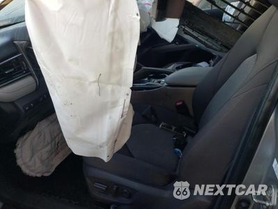 Zdjęcie 7 z 12 samochodu: 2020 TOYOTA CAMRY LE VIN:4T1C31AK1LU011446 - miniatura
