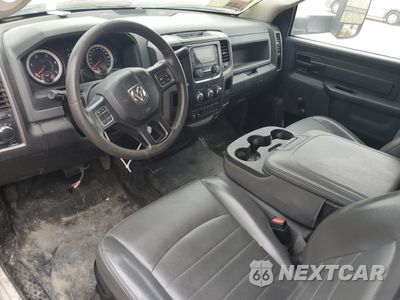 Zdjęcie 8 z 13 samochodu: 2018 RAM 5500 VIN:3C7WRMBL6JG392142 - miniatura