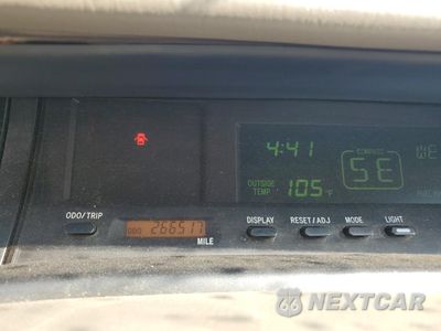 Zdjęcie 9 z 12 samochodu: 2000 TOYOTA AVALON XL VIN:4T1BF28B3YU005038 - miniatura