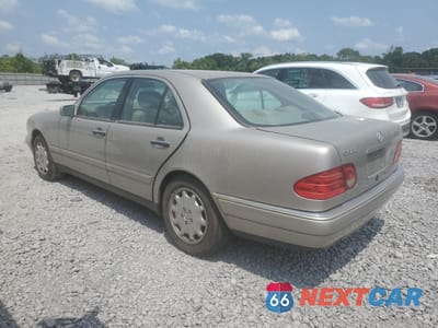 Drugie zdjęcie samochodu z przodu: 1998 MERCEDES-BENZ E 320 VIN:WDBJF65F8WA709750 - miniatura
