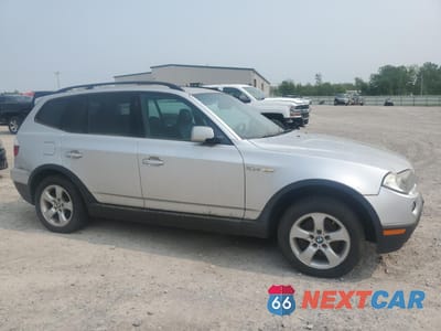 Czwarte zdjęcie samochodu z boku: 2007 BMW X3 3.0SI VIN:WBXPC93477WF09850 - miniatura