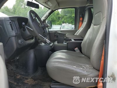 Zdjęcie 7 z 14 samochodu: 2014 CHEVROLET EXPRESS G2500 VIN:1GCWGFCA6E1915269 - miniatura