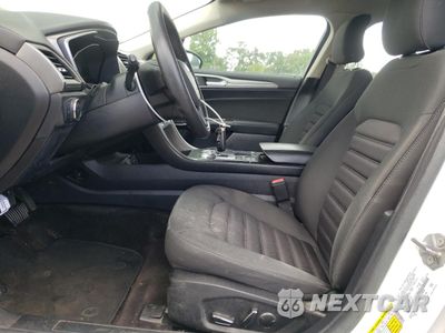 Zdjęcie 7 z 12 samochodu: 2019 FORD FUSION SE VIN:3FA6P0LU2KR124820 - miniatura