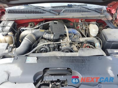 Zdjęcie 11 z 14 samochodu: 2003 CHEVROLET SILVERADO K3500 VIN:1GBJK34103E116930 - miniatura