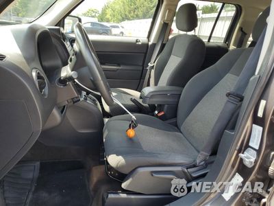 Zdjęcie 7 z 15 samochodu: 2015 JEEP PATRIOT LATITUDE VIN:1C4NJRFB8FD248613 - miniatura