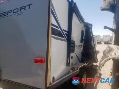 Zdjęcie 9 z 10 samochodu: 2020 KEYSTONE PASSPORT VIN:4YDT17518LK413391 - miniatura