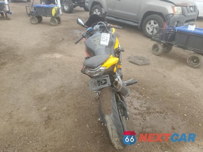 Czwarte zdjęcie samochodu z boku: 2016 KAWASAKI EX300 A VIN:JKAEX8A14GDA28620 - miniatura