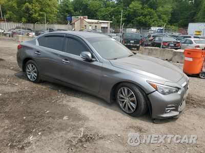Czwarte zdjęcie samochodu z boku: 2016 INFINITI Q50 PREMIUM VIN:JN1EV7AR4GM346099 - miniatura