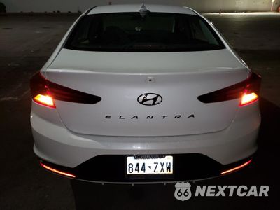 Zdjęcie 6 z 12 samochodu: 2020 HYUNDAI ELANTRA SEL VIN:5NPD84LF5LH601154 - miniatura
