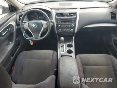 Zdjęcie 8 z 14 samochodu: 2013 NISSAN ALTIMA 2.5 VIN:1N4AL3AP3DC282749 - miniatura