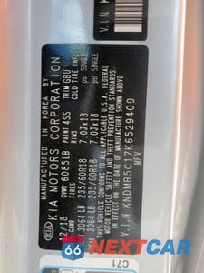 Zdjęcie 13 z 14 samochodu: 2019 KIA SEDONA LX VIN:KNDMB5C17K6529409 - miniatura