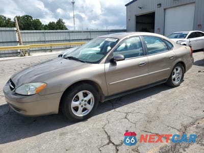 2002 FORD TAURUS SES 1FAFP55U82A145773 - główne zdjęcie licytacji z USA - miniatura