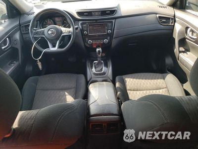 Zdjęcie 8 z 14 samochodu: 2018 NISSAN ROGUE S VIN:5N1AT2MV8JC743434 - miniatura