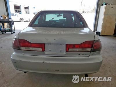Zdjęcie 6 z 12 samochodu: 2002 HONDA ACCORD EX VIN:1HGCG16502A073241 - miniatura