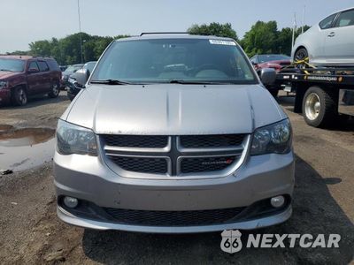Piąte zdjęcie samochodu w środku: 2018 DODGE GRAND CARAVAN GT VIN:2C4RDGEG1JR240854 - miniatura