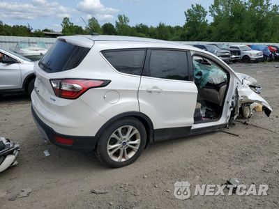 Trzecie zdjęcie samochodu z tyłu: 2017 FORD ESCAPE SE VIN:1FMCU9G91HUB70796 - miniatura