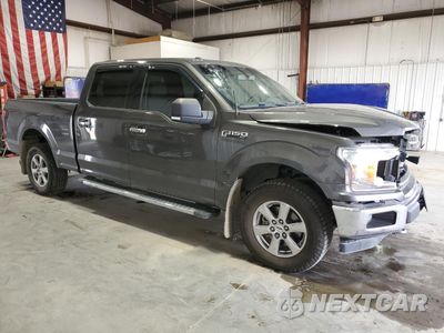 Czwarte zdjęcie samochodu z boku: 2018 FORD F150 SUPERCREW VIN:1FTFW1E52JKE09352 - miniatura