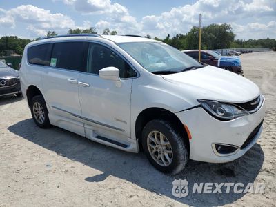 Czwarte zdjęcie samochodu z boku: 2020 CHRYSLER PACIFICA TOURING L VIN:2C4RC1BG0LR125086 - miniatura
