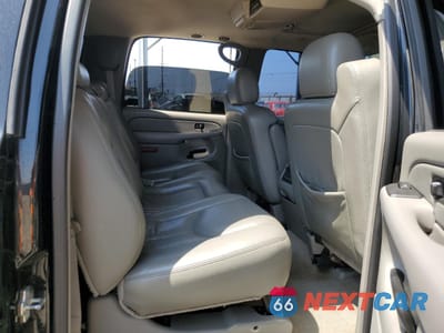Zdjęcie 11 z 15 samochodu: 2005 CHEVROLET SUBURBAN K1500 VIN:3GNFK16Z45G152034 - miniatura
