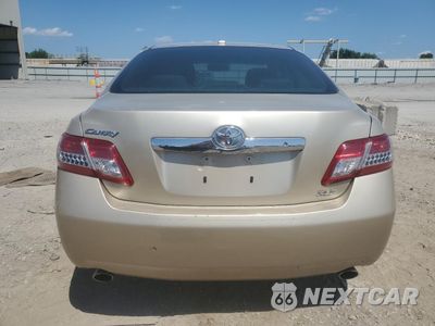 Zdjęcie 6 z 14 samochodu: 2010 TOYOTA CAMRY SE VIN:JTNBK3EK0A3048012 - miniatura