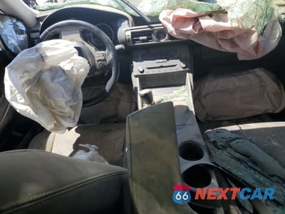 Zdjęcie 8 z 12 samochodu: 2017 LEXUS IS 200T VIN:JTHBA1D21G5015710 - miniatura