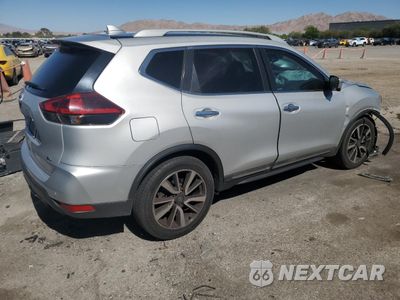 Trzecie zdjęcie samochodu z tyłu: 2020 NISSAN ROGUE S VIN:5N1AT2MT7LC714069 - miniatura