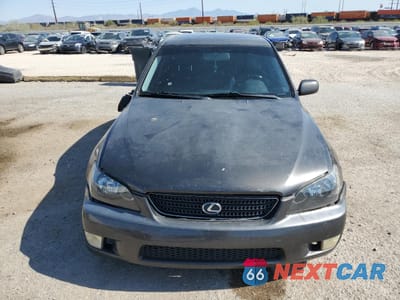 Piąte zdjęcie samochodu w środku: 2003 LEXUS IS 300 VIN:JTHBD192530079045 - miniatura