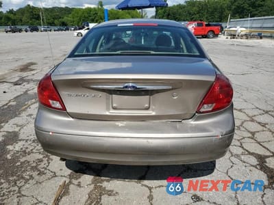 Zdjęcie 6 z 12 samochodu: 2002 FORD TAURUS SES VIN:1FAFP55U82A145773 - miniatura