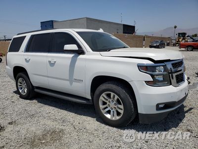 Czwarte zdjęcie samochodu z boku: 2020 CHEVROLET TAHOE C1500 LT VIN:1GNSCBKC5LR248528 - miniatura