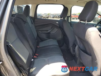 Zdjęcie 10 z 12 samochodu: 2019 FORD ESCAPE SE VIN:1FMCU0GD2KUA17383 - miniatura