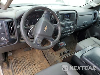 Zdjęcie 8 z 12 samochodu: 2015 CHEVROLET SILVERADO C3500 VIN:1GB3CYCG8FZ129379 - miniatura