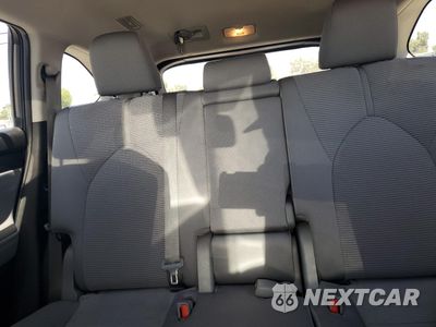 Zdjęcie 10 z 14 samochodu: 2022 TOYOTA HIGHLANDER L VIN:5TDZZRAH0NS559803 - miniatura